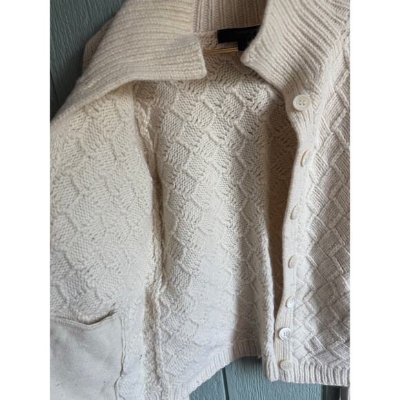 Women's Express Hand Knit Chunky Sweater Cardigan, Medium - Picture 2 of 7